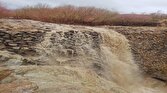 باشگاه خبرنگاران -رنجش اهالی روستای همند از تخریب سازه آب بند سنگی بر اثر سیلاب + فیلم