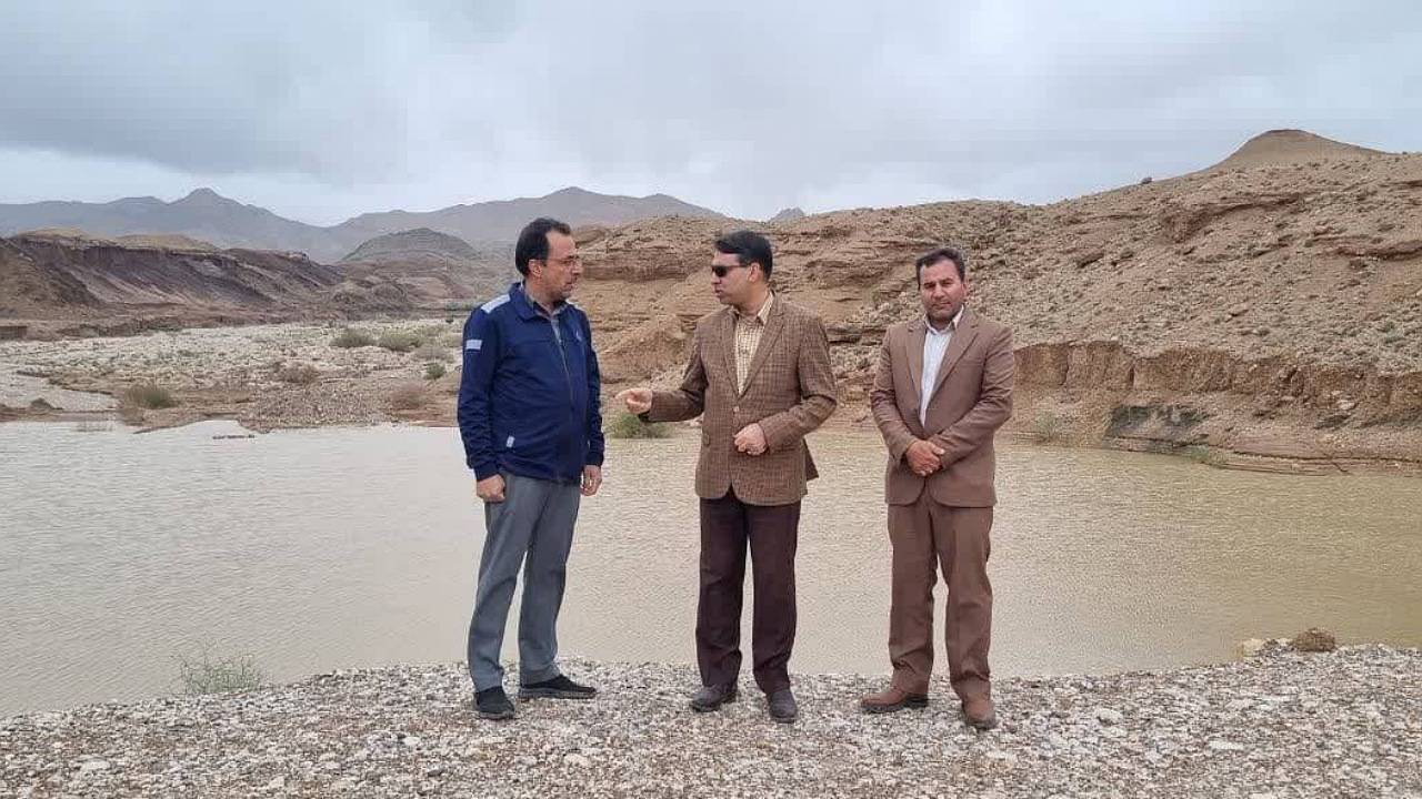 باشگاه خبرنگاران -مدیریت روان آب حاصل از بارندگی اخیر در راور