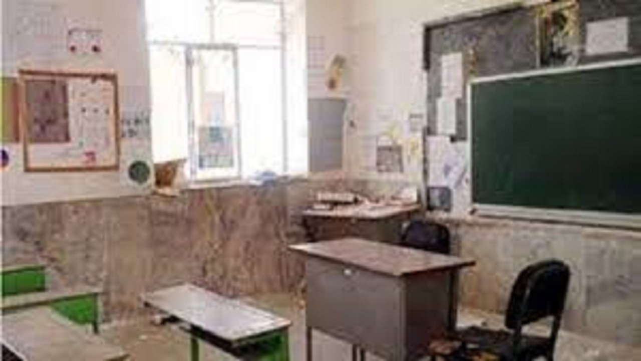 تکمیل ۱۶ مدرسه نیمه تمام فضای آموزشی درسطح شهر ستان مرندو یامچی