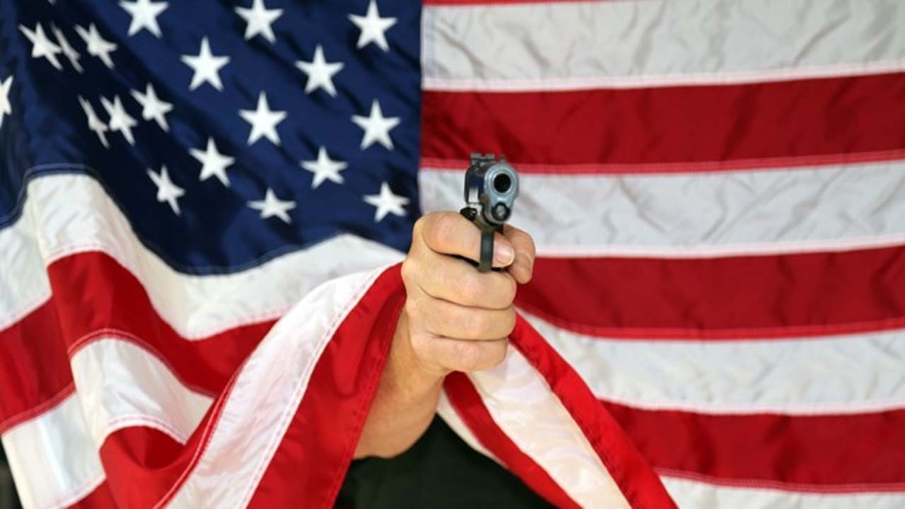 یک افسر آمریکایی به ضرب گلوله کشته شد