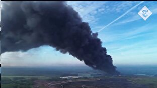 باشگاه خبرنگاران -آتش سوزی عظیم یک کارخانه در استافوردشر انگلیس + فیلم