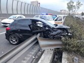 باشگاه خبرنگاران -عدم توجه به جلوی راننده ۲۰۶ حادثه ساز شد 