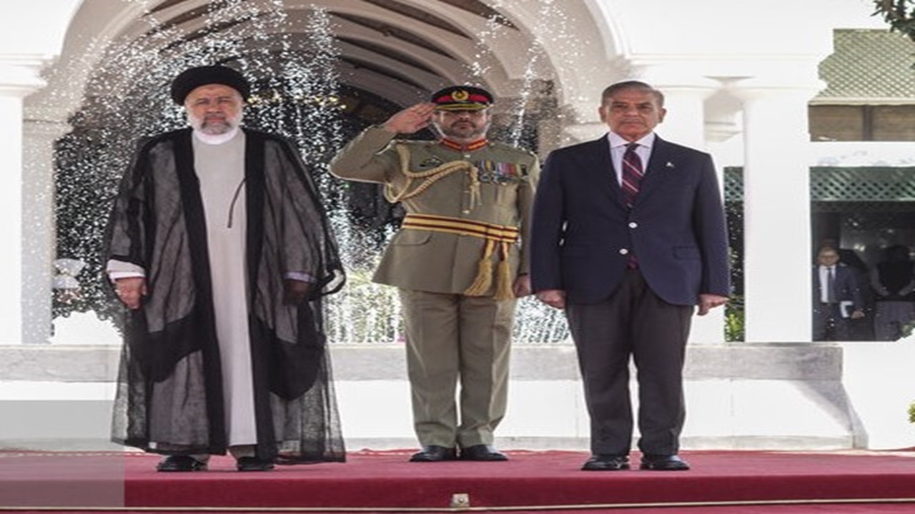 استقبال رسمی شهباز شریف از رئیسی
