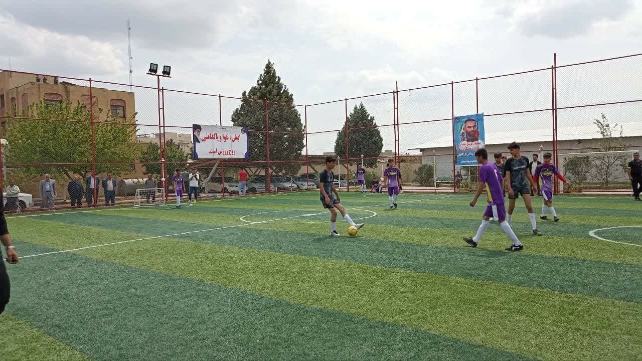 برگزاری مسابقات فوتبال خیابانی در قزوین