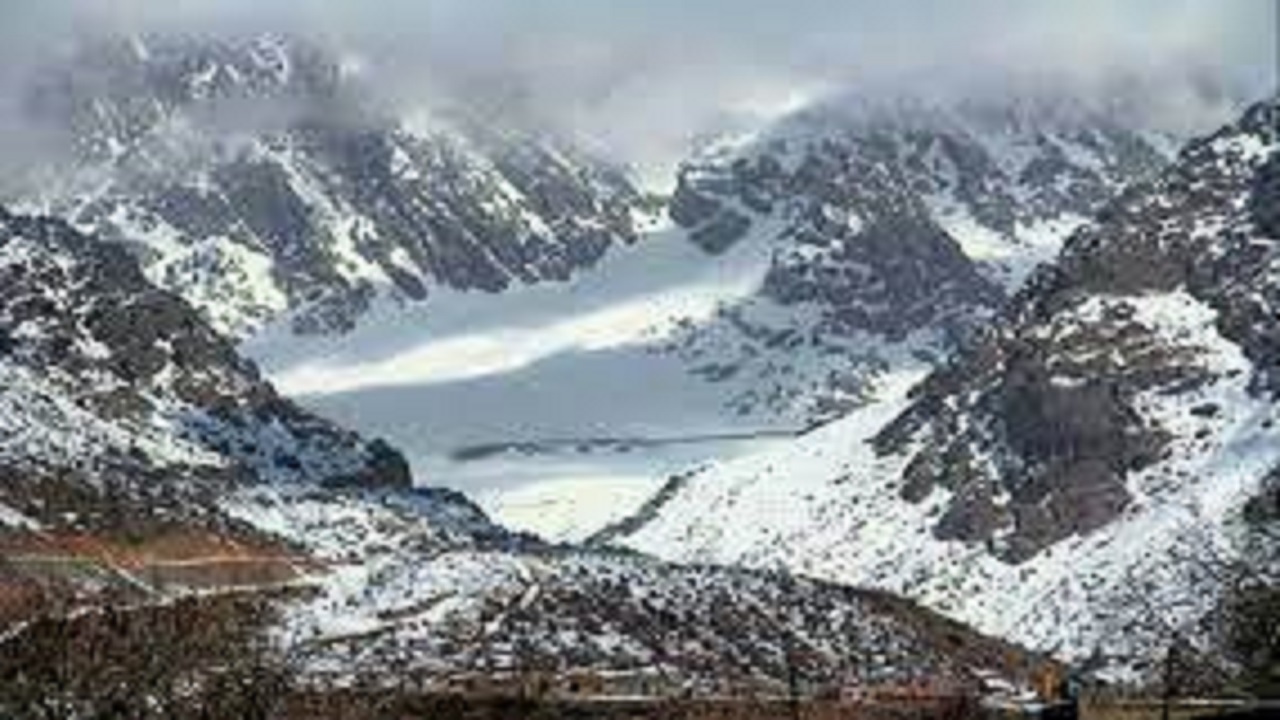 بازگشایی مرتفع‌ترین جاده برف گیر ایران در شهرستان دنا