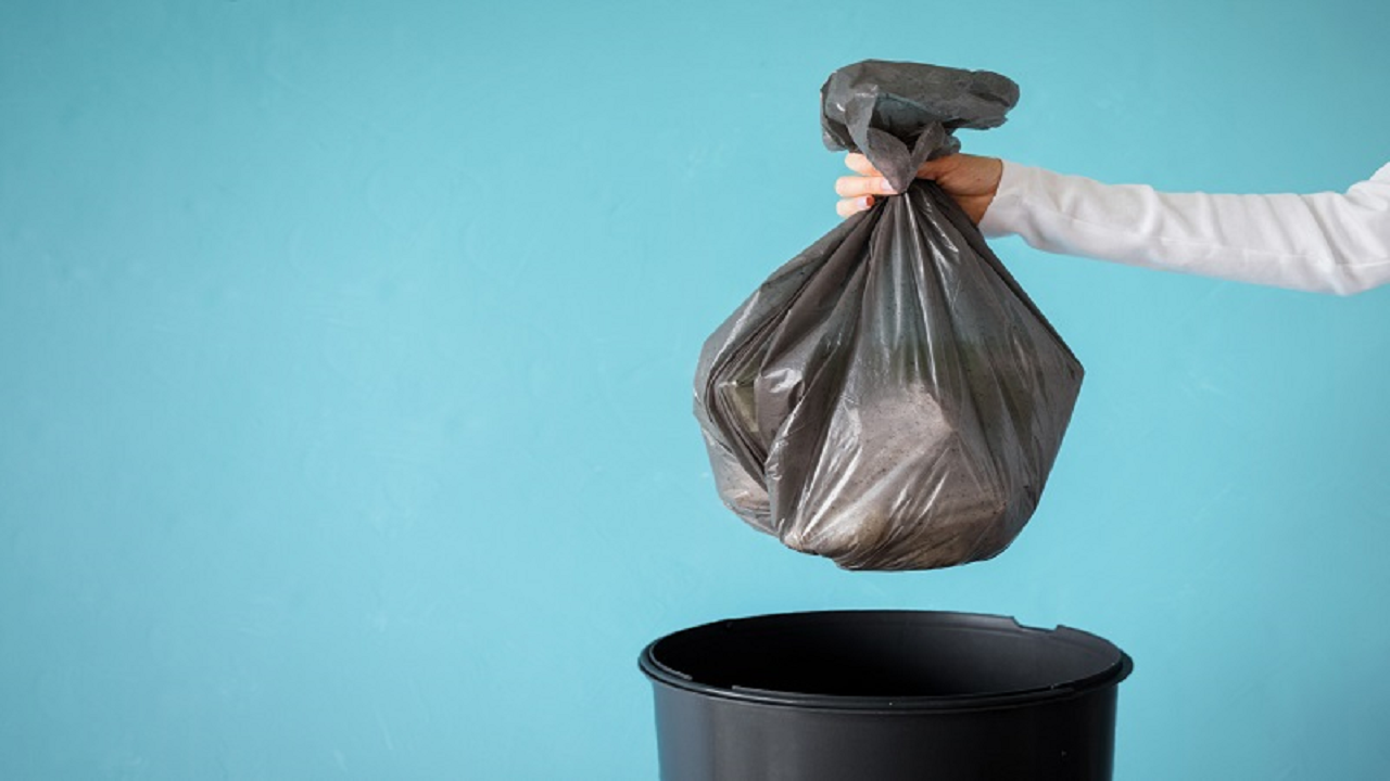 ضرورت اجرای آموزش جمع‌آوری پسماند و تفکیک زباله در مدارس
