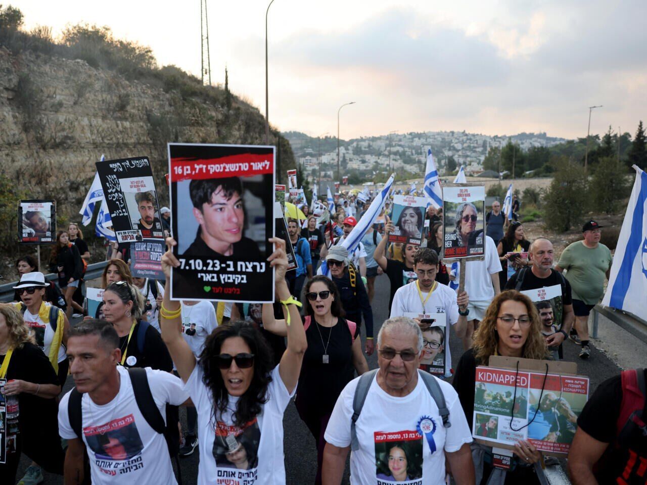 تظاهرات خانواده‌های اسرای اسرائیلی در دویستمین روز جنگ+ تصاویر