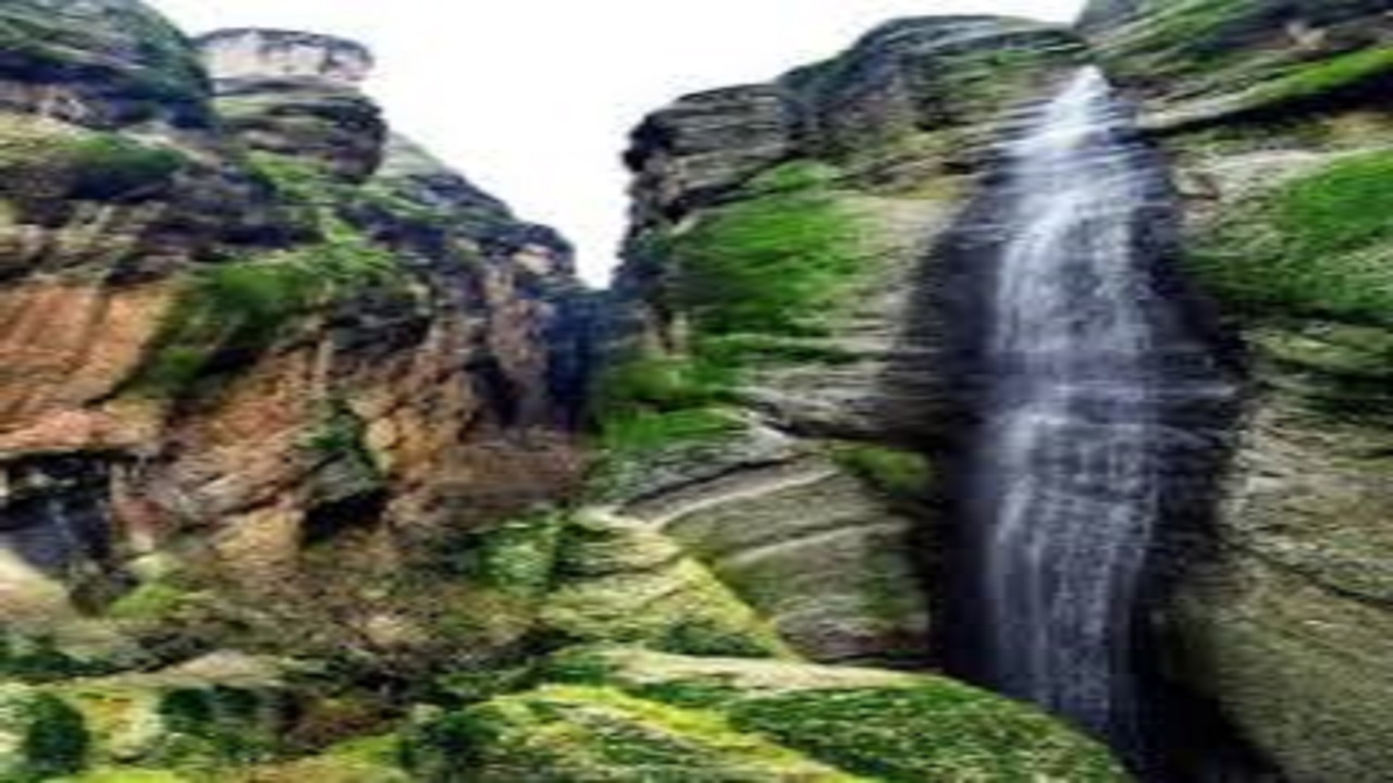 آبشار زیبای داله‌لان نور‌آباد+فیلم
