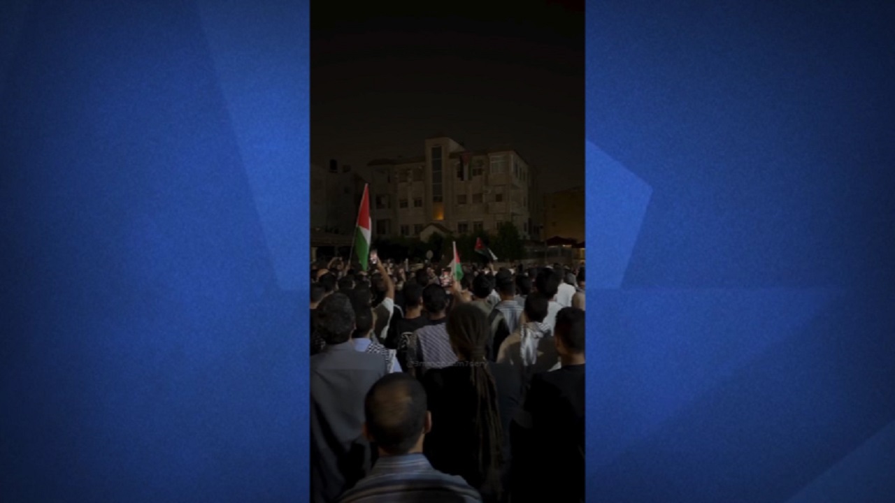 تظاهرات هزاران اردنی در نزدیکی سفارت اسرائیل + فیلم