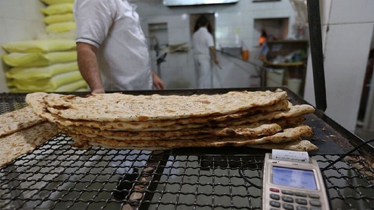 ۲۵ نانوایی در شیراز نان کامل توزیع می‌کنند