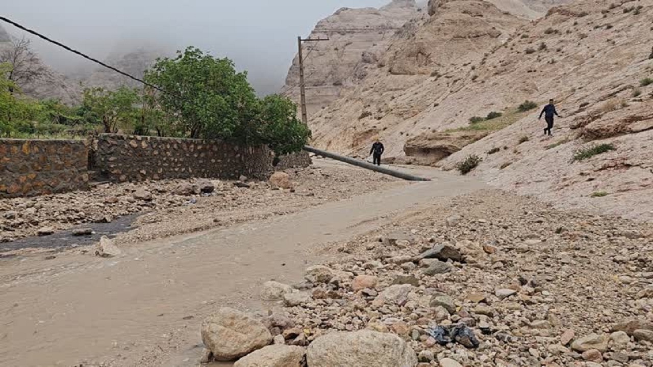 بارش بی سابقه در روستای قطرم بافق