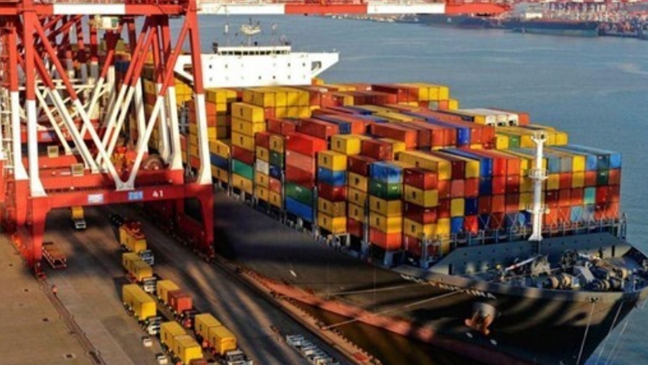 خطوط کشتیرانی به غرب و جنوب آفریقا توسعه می‌یابد