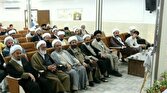 باشگاه خبرنگاران -اهدای تندیس عبای خاکی به ۱۰ روحانی در قم
