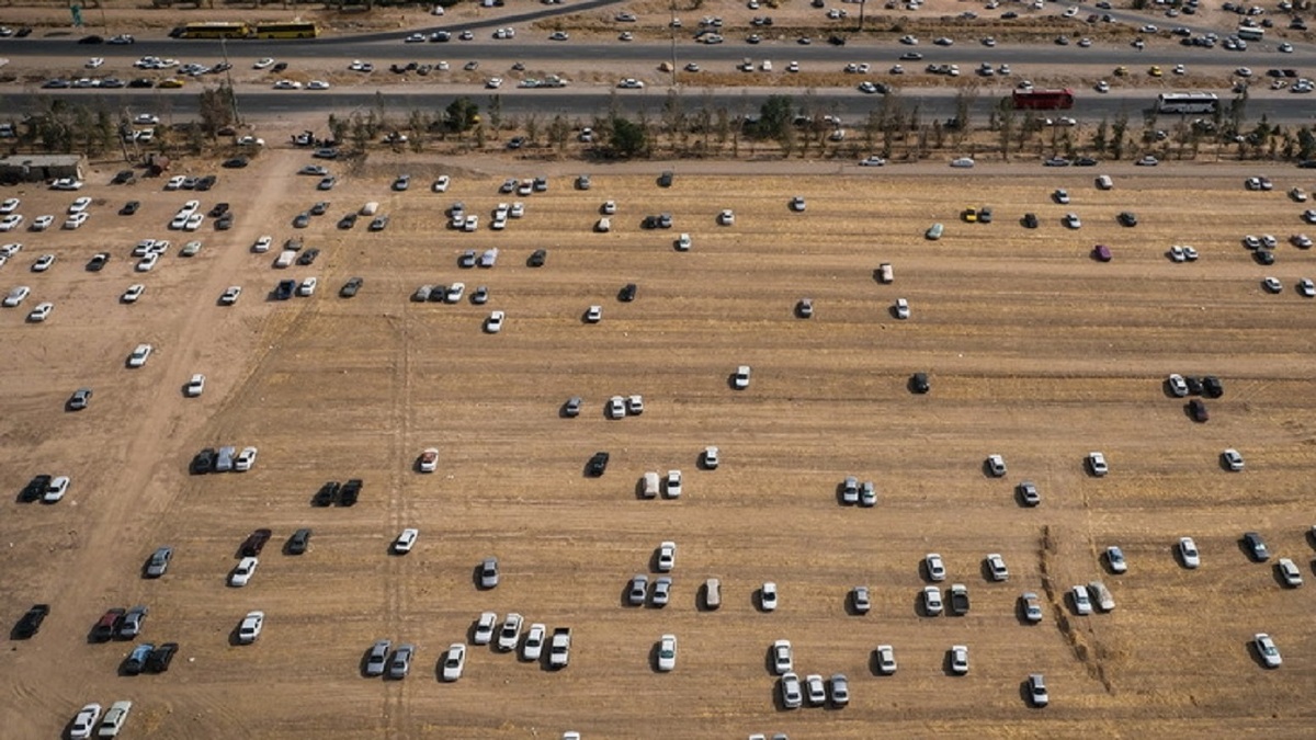 باشگاه خبرنگاران -بیش از ۷۰ درصد پارکینگ‌های خرمشهر با بازگشت زائران از مرز شلمچه تخلیه شد