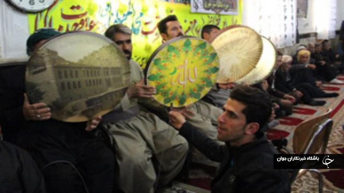 باشگاه خبرنگاران -تداوم برگزاری جشن‌های هفته وحدت با مولودخوانی در مسجد جامع مهاباد