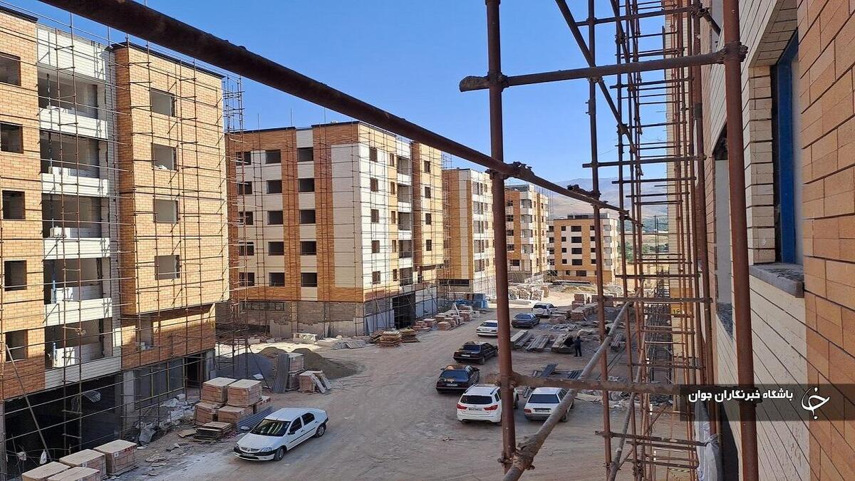 باشگاه خبرنگاران -قرارداد ساخت هزار و ۶۷۹ واحد طرح ملی مسکن در مهاباد منعقد شد