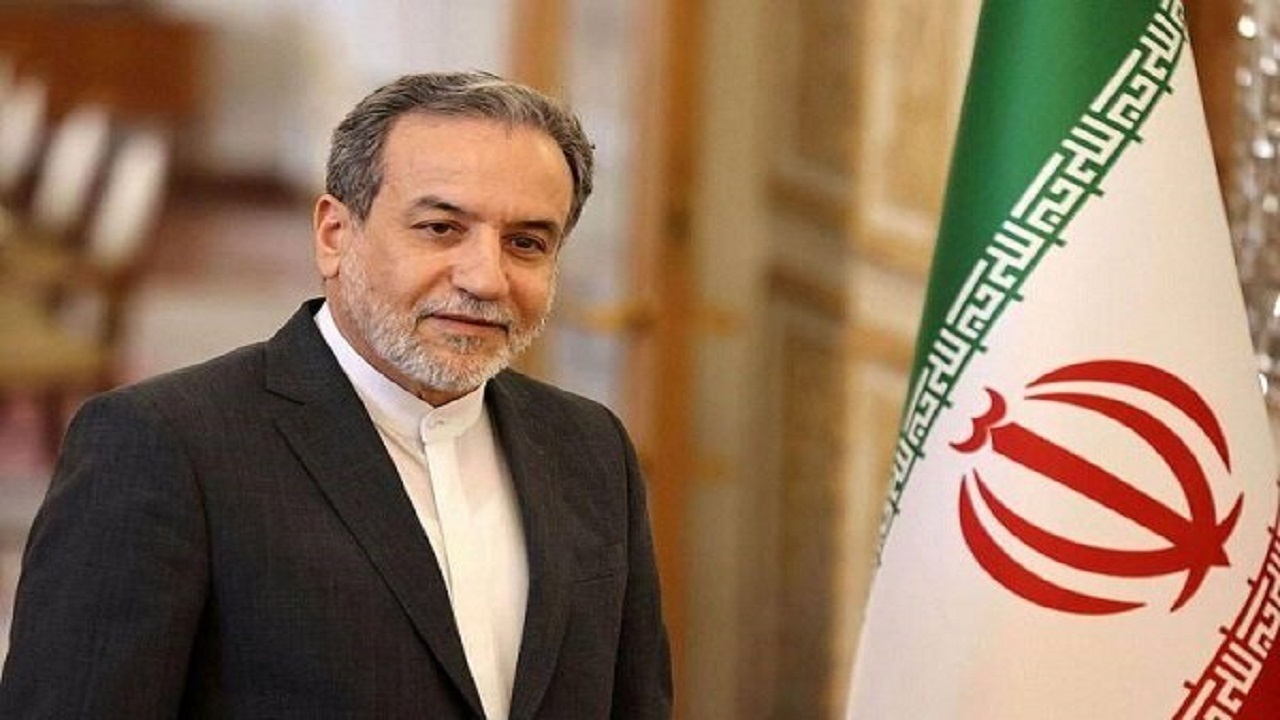 عراقچی: ایران و آمریکا گفتگوهای غیرمستقیم را در عمان پیگیری می‌کنند