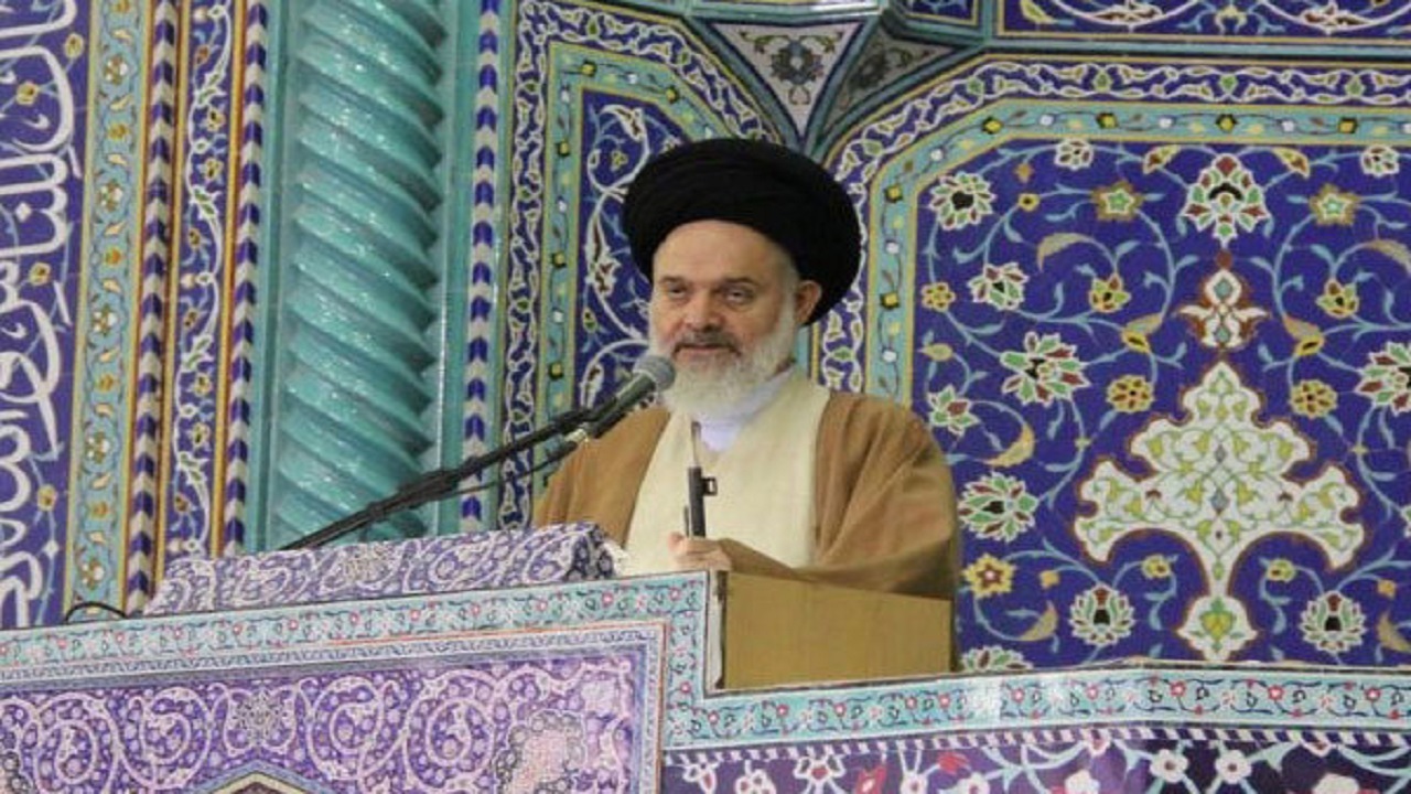 سرمایه‌گذاری برای تولید سرلوحه برنامه‌ریزی‌ها قرار گیرد