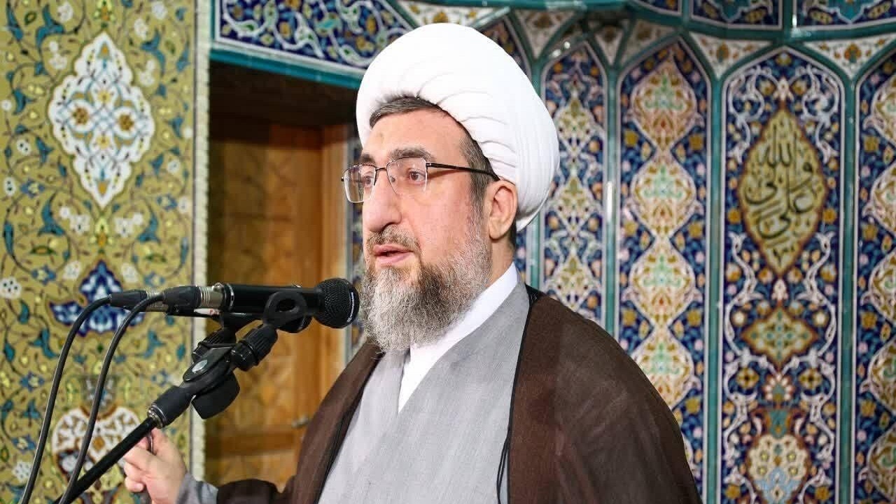 شرکت در نماز جمعه جزیی از ارکان تقوای الهی است