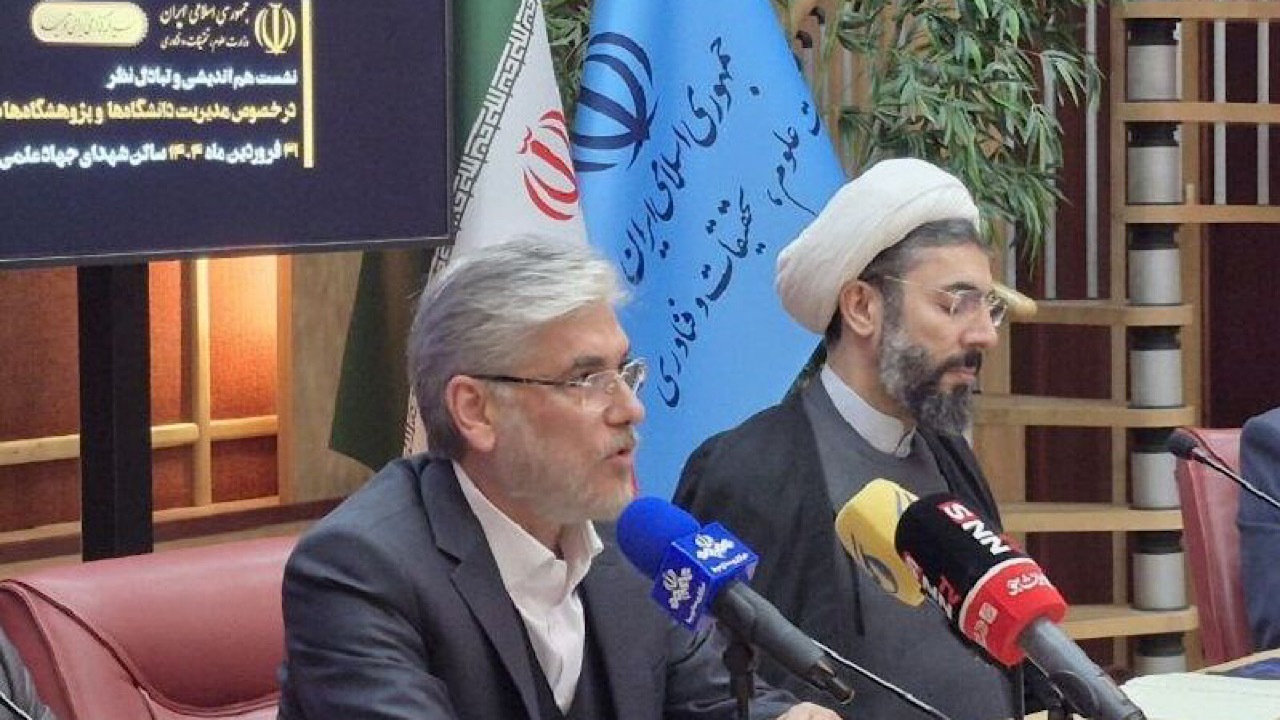 وزیر علوم: دانشگاه نباید سندروم پایان‌نامه باشد/ علت تعیین تکلیف نشدن ریاست برخی دانشگاه‌ها