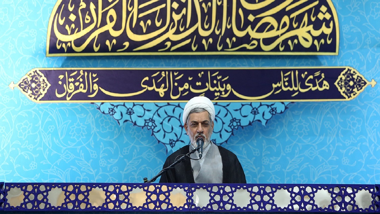 سرمایه‌گذاری در شرایط کنونی مصداق عبادت و جهاد فی‌سبیل‌الله است