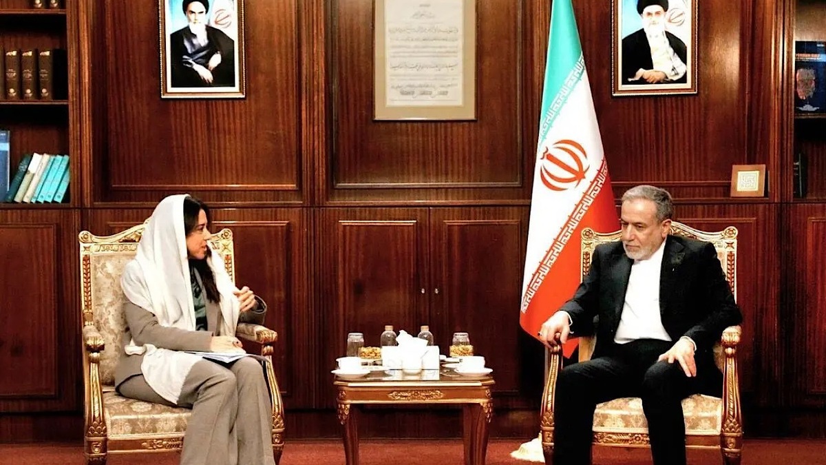 باشگاه خبرنگاران -تاکید وزیر امور خارجه بر آمادگی ایران برای گسترش بیش از پیش مناسبات با امارات