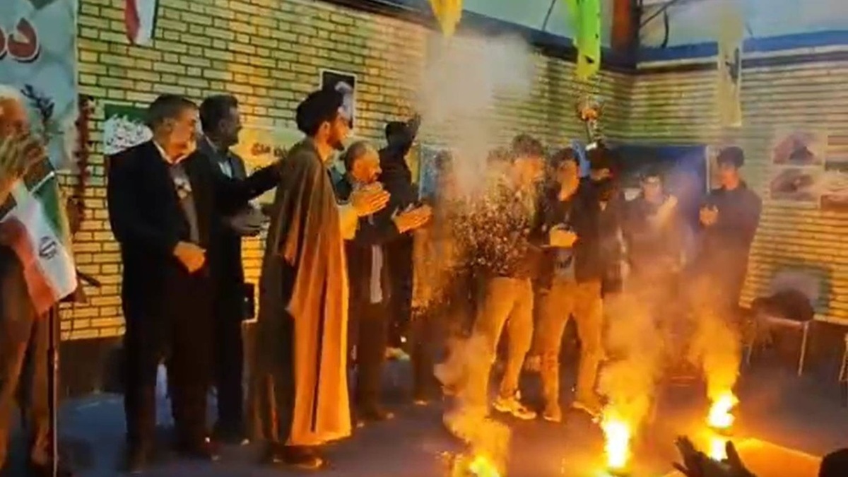 باشگاه خبرنگاران -برگزاری جشن انقلاب در هنرستان فردوس (برکت) شهرستان باروق + فیلم