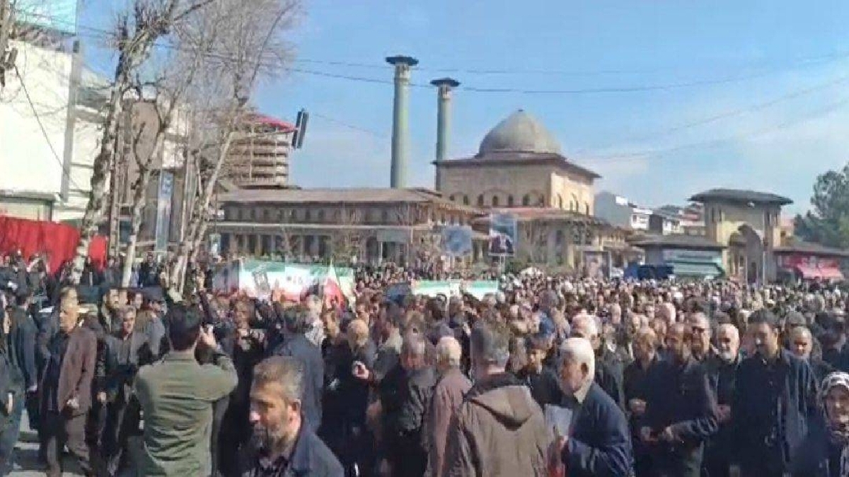 باشگاه خبرنگاران -آیین تشییع پیکر پاک ۶ شهید گیلانی+ فیلم