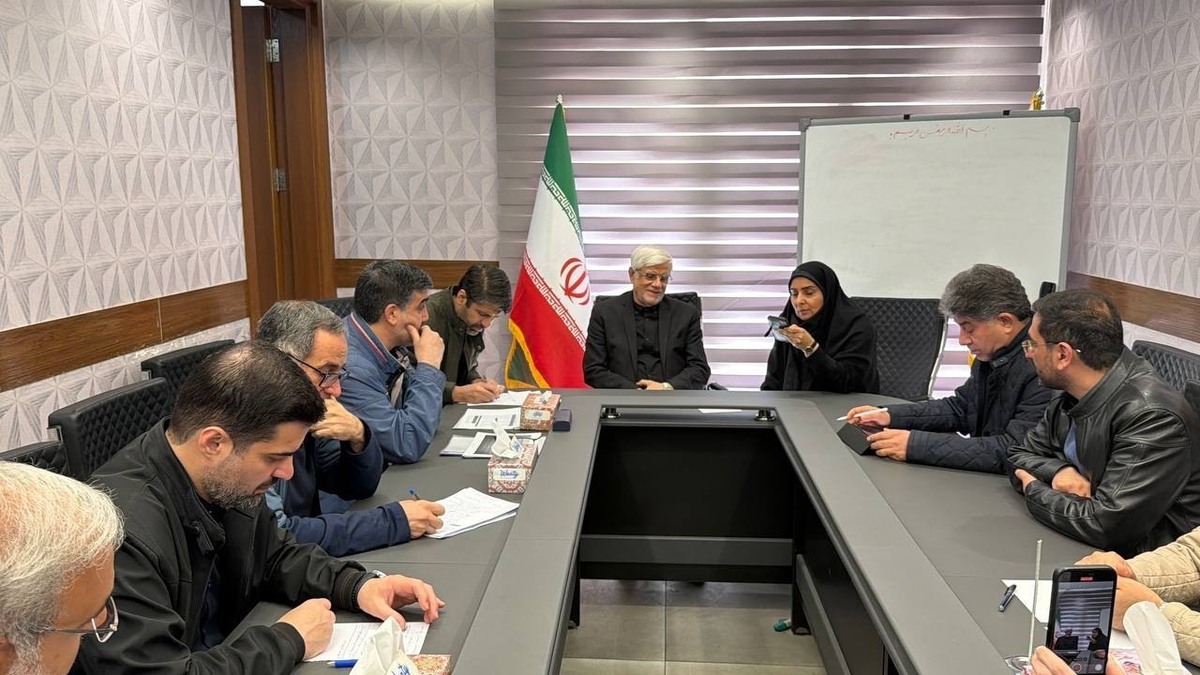 باشگاه خبرنگاران -انتقال ۱۲۷۱ هزار تن کالا با بیش از چهار هزار کامیون در هفته اول جنگ