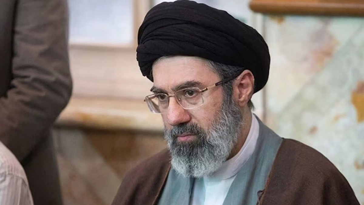 باشگاه خبرنگاران -آیت‌الله سید مجتبی خامنه‌ای مسیر پرفروغ انقلاب را ادامه خواهد داد