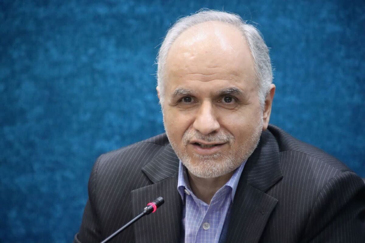 باشگاه خبرنگاران -وزیر دادگستری با سومین رهبر انقلاب اسلامی بیعت کرد