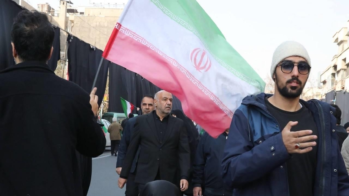 باشگاه خبرنگاران -میدری: حضور پررنگ مردم نشان‌دهنده ریشه‌دار بودن نظام در میان جامعه است