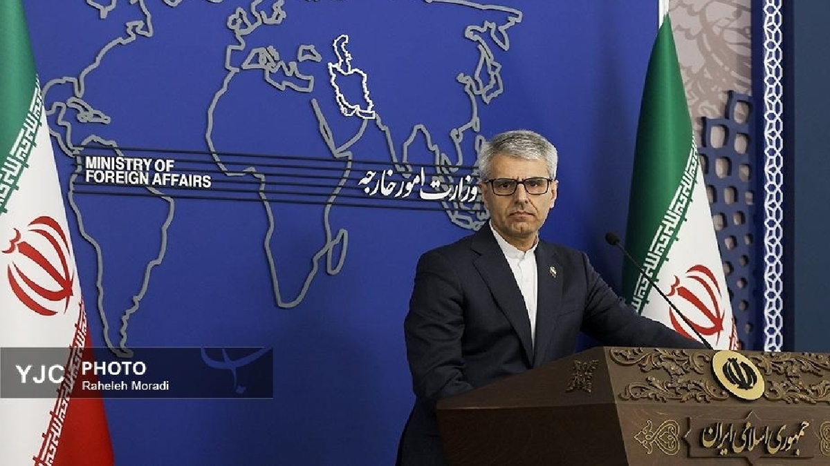 باشگاه خبرنگاران -اسماعیل بقائی: نمی‌توان پذیرفت دشمن گاهی صحبت از گفت‌و‌گو کند و سپس با جنگ مواجه شویم