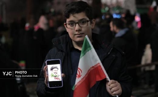 اینجاشهرداری رشت،  میدان وفاداری + تصاویر