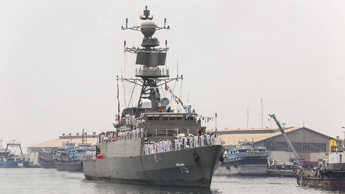 باشگاه خبرنگاران -معاون نیروی دریایی ارتش: ناوشکن دنا یک دستاورد تمام ایرانی بود