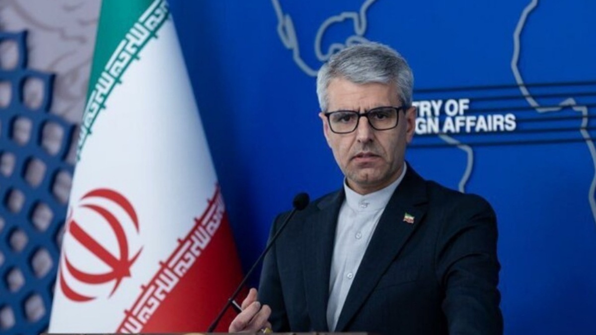 باشگاه خبرنگاران -مکرون به هشدار دوویلپن در مورد غیرقانونی بودن جنگ علیه ایران گوش کند