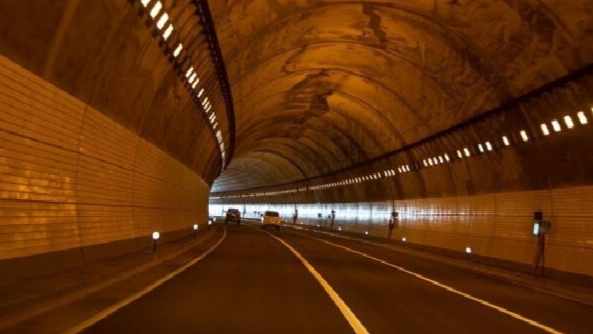 باشگاه خبرنگاران -تونل‌های گردنه رخ مجدد مسدود شد/ اعلام مسیر‌های جایگزین