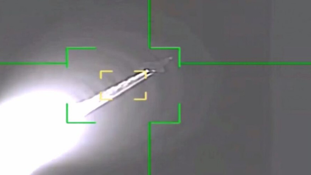 باشگاه خبرنگاران -سپاه: جنگنده f۳۵ ارتش آمریکا در آسمان ایران مورد اصابت قرار گرفت