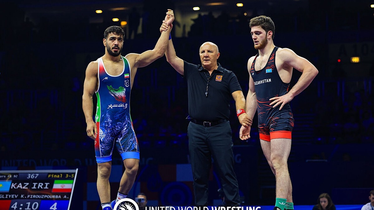 باشگاه خبرنگاران -هت‌تریک طلا شاگردان درستکار؛ نایب قهرمان جهان تسلیم فیروزپور شد