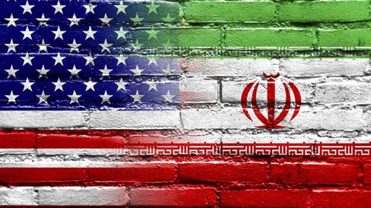 مجموع شرایط موجود و تضاد گفتمانی ایران و آمریکا، علل مرگ سیاسی غربگرایان است