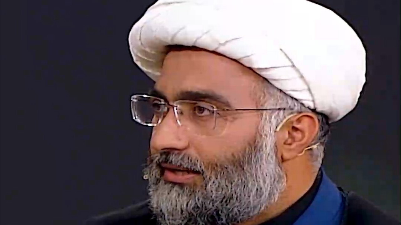 حرکت روب به جلو جامعه اسلامی به احترام امام زمان (عج) + فیلم