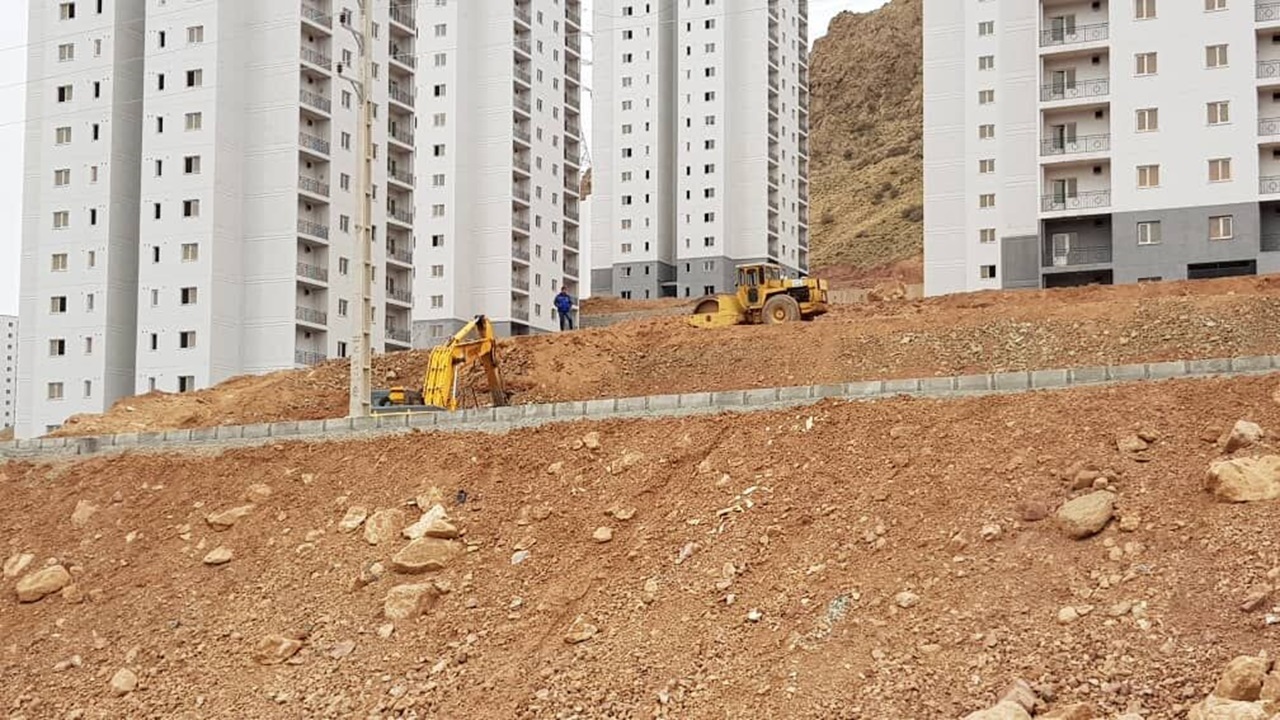 مشکلات ورودی شهرک امام رضا (ع) در گناباد به روایت شهروندخبرنگار