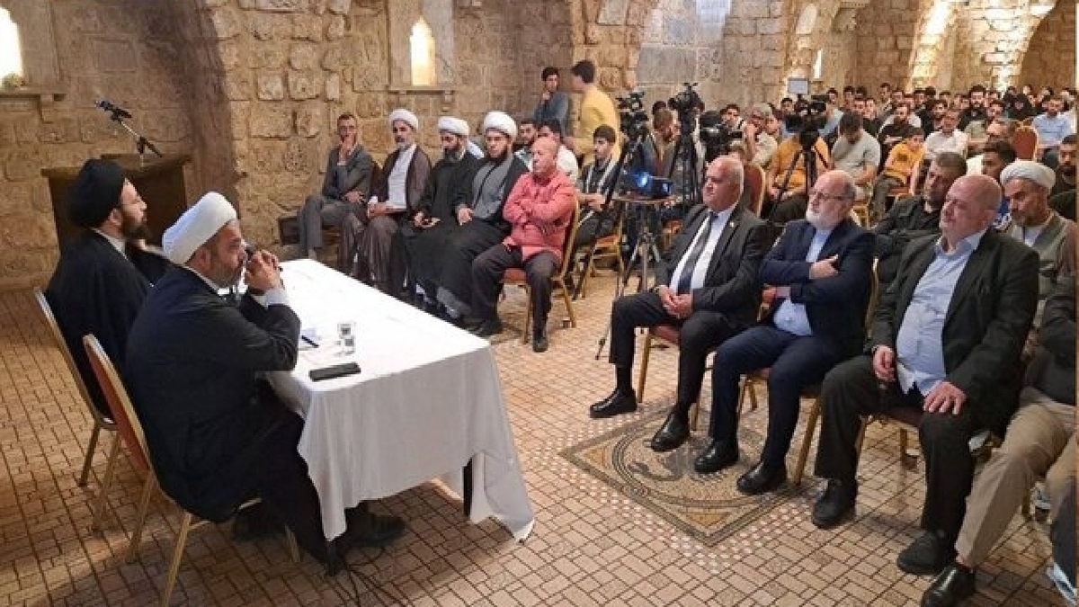 باشگاه خبرنگاران -باید با دقت به سخنان ولی‌فقیه گوش فرا دهیم