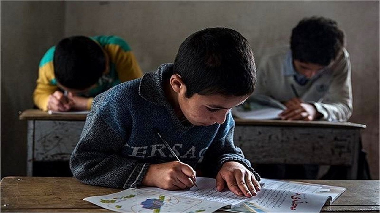 ۹۰۰ دانش‌آموز تحت پوشش کمیته امداد لرستان در آزمون شبیه‌ساز مدارس تیزهوشان شرکت می‌کنند