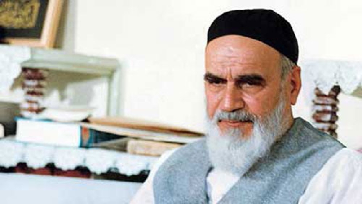بازخوانی سخنان امام خمینی (ره) درباره ایستادگی مقابل آمریکا + فیلم