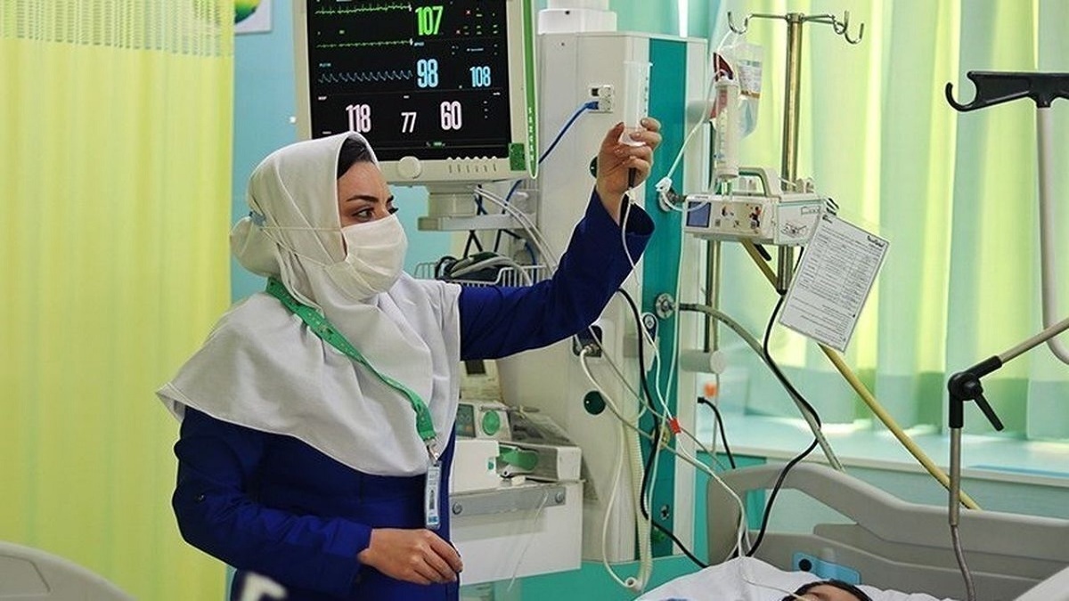 باشگاه خبرنگاران -۷۸ درصد پرستاران خراسان جنوبی را بانوان تشکیل می‌دهند؛ کمبود پرستار درد حوزه درمان
