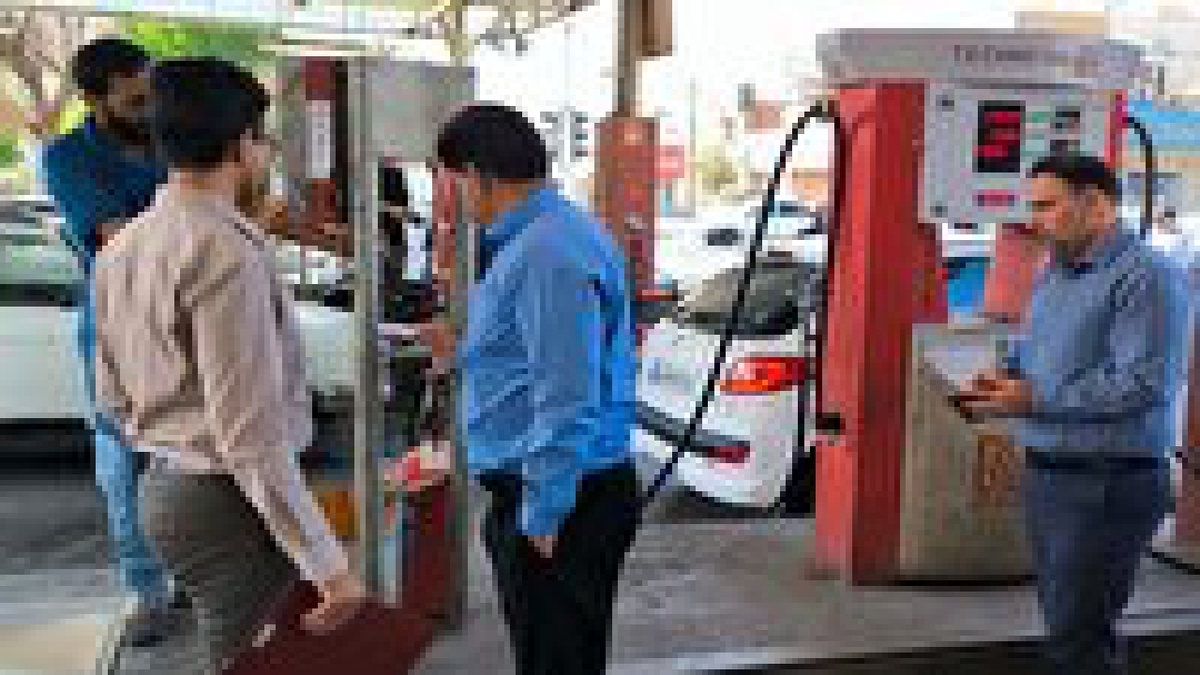 باشگاه خبرنگاران -بازرسی از جایگاه‌های عرضه سوخت فرآورده‌های نفتی منطقه اهواز و نواحی تابعه