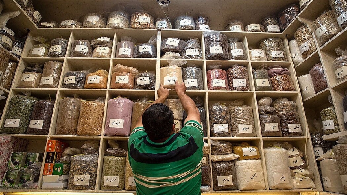 باشگاه خبرنگاران -هشدار معاونت غذا و داروی اهواز درخصوص فعالیت مشکوک عطاری‌های غیرمجاز