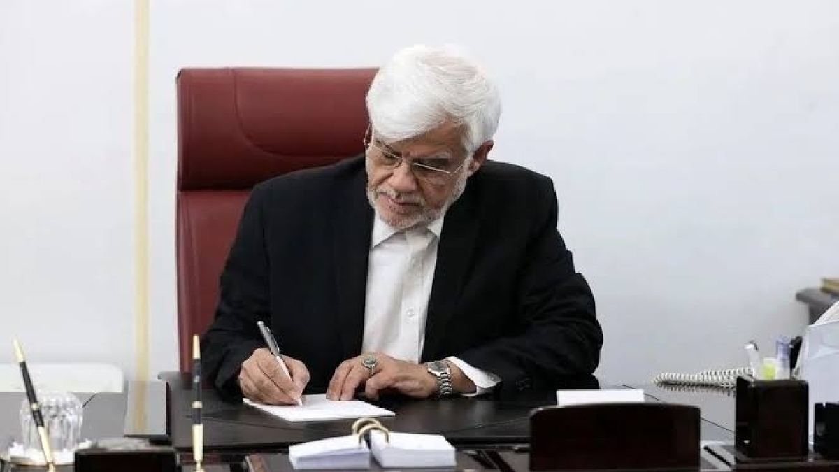 باشگاه خبرنگاران -محمدرضا عارف: جهنم تنها مقصد نهایی سربازان متجاوز است/ جزایر ایرانی خطوط قرمز امنیت ملی