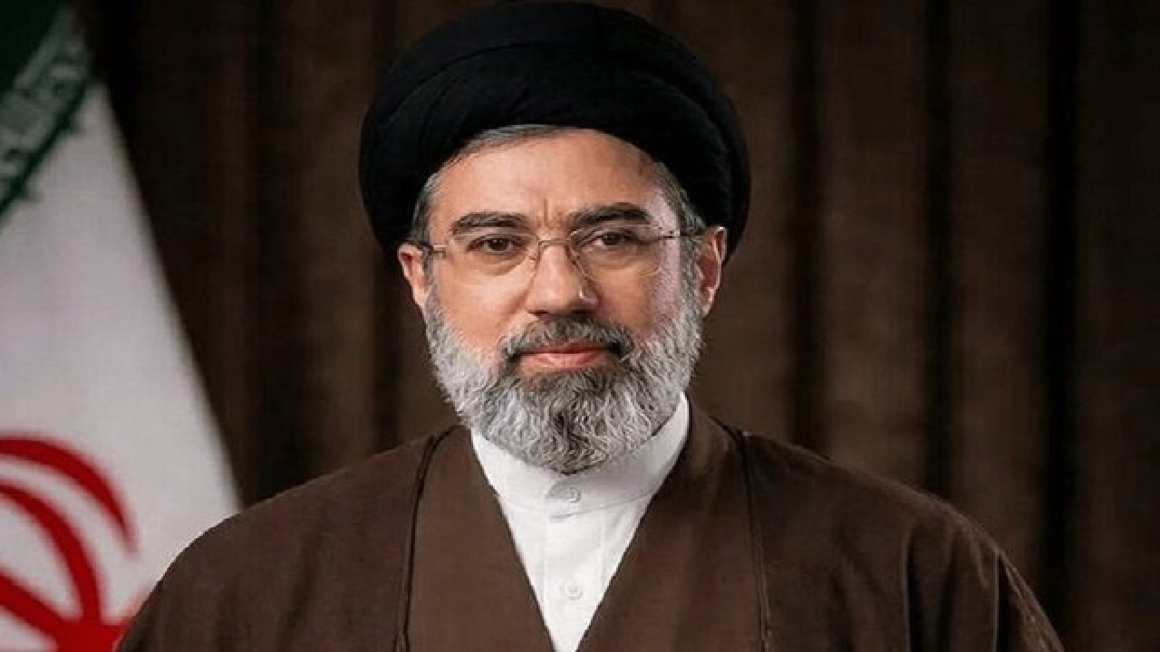 پیام تسلیت رهبر معظم انقلاب در پی شهادت دریابان تنگسیری